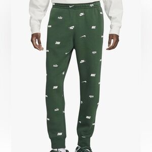 Nike Men's Green ‘logo’ jogger